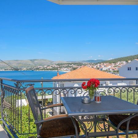 Apartments Tonka Trogir Exterior foto