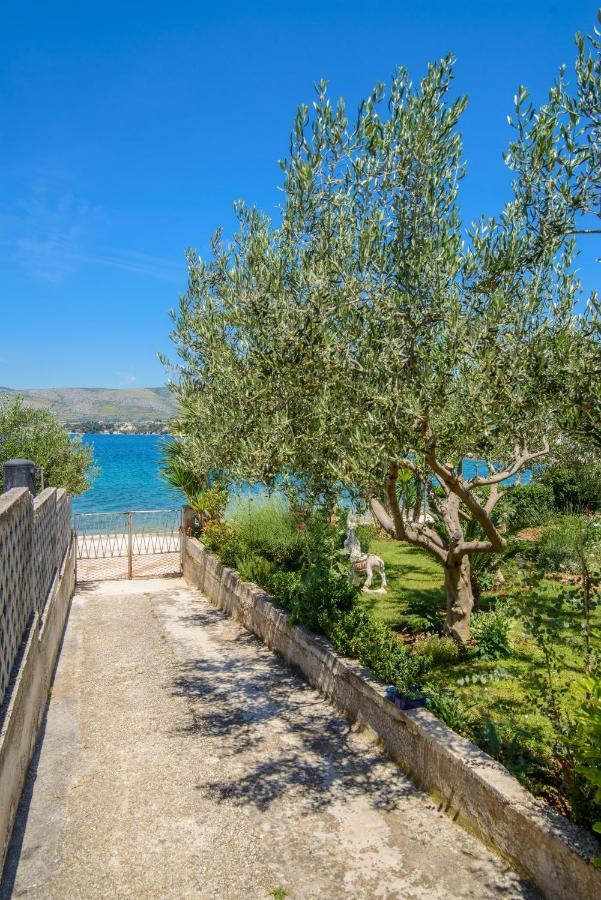 Apartments Tonka Trogir Exterior foto
